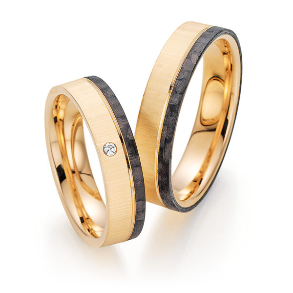 Bayer Eheringe - Modell Whisper Love Trauringe - Apricotgold 375, Carbon