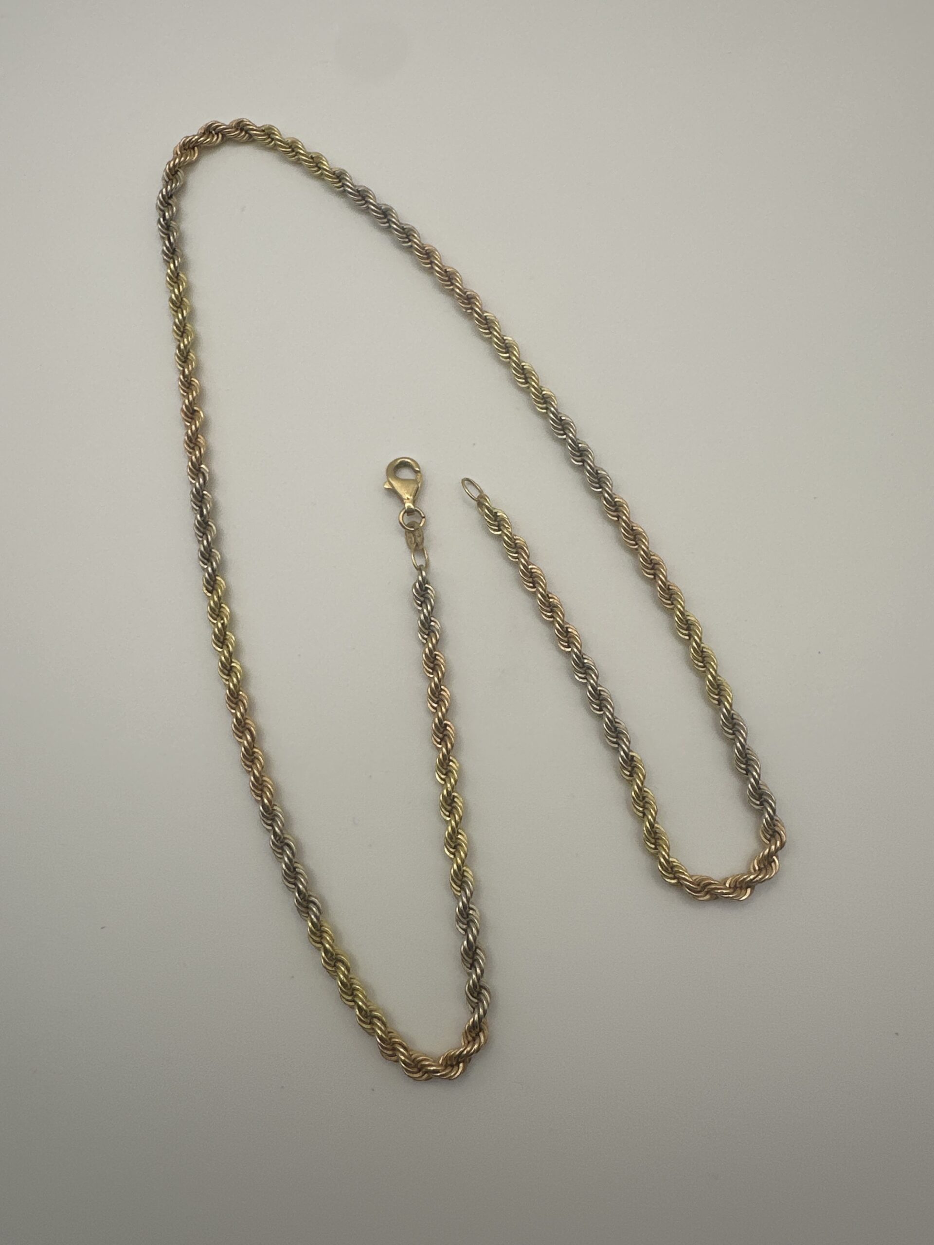 f8d174ac-0f28-40ba-b789-dad103db23f3-80208-00001777794da951_file